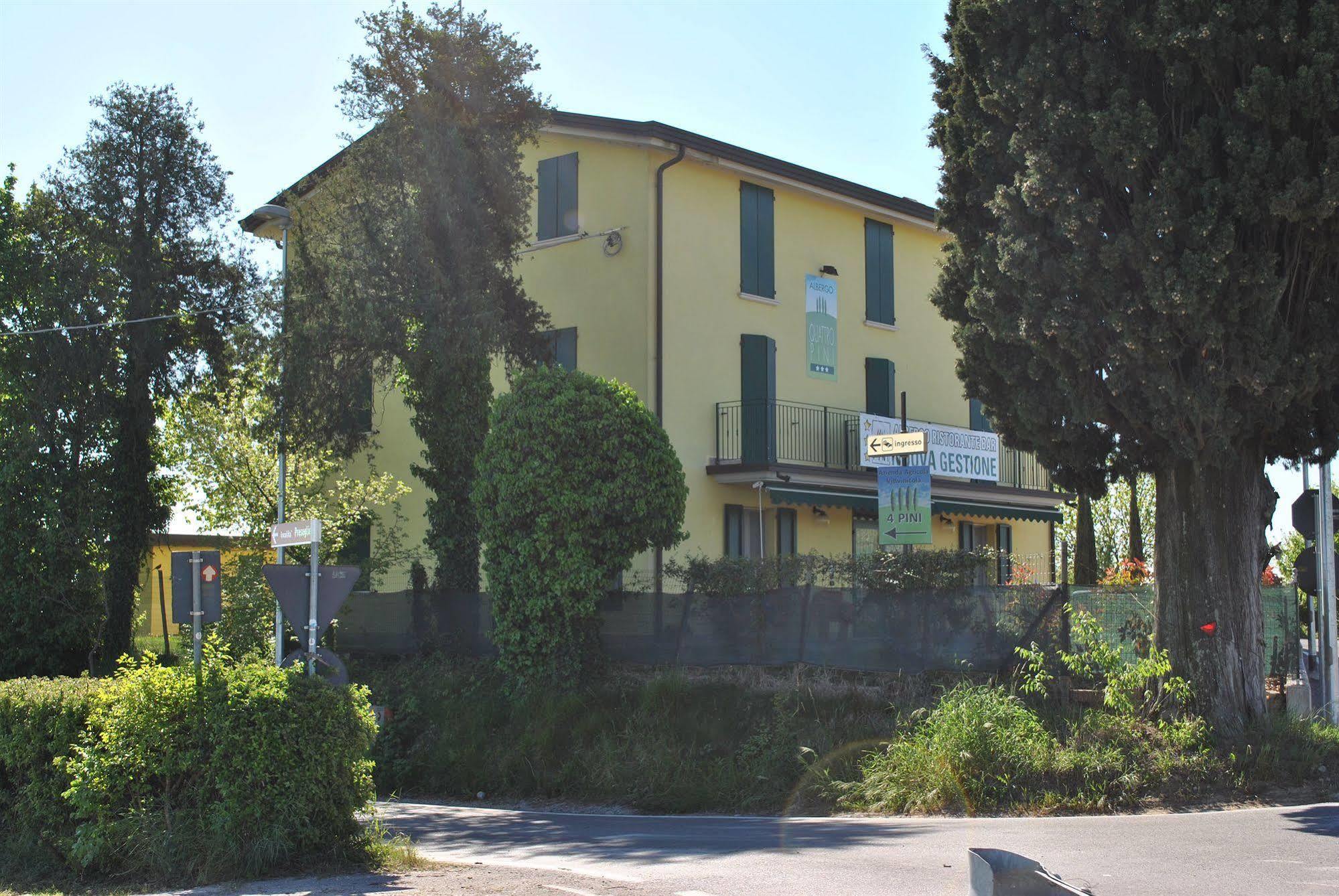 Albergo Quattro Pini San Martino della Battaglia Esterno foto