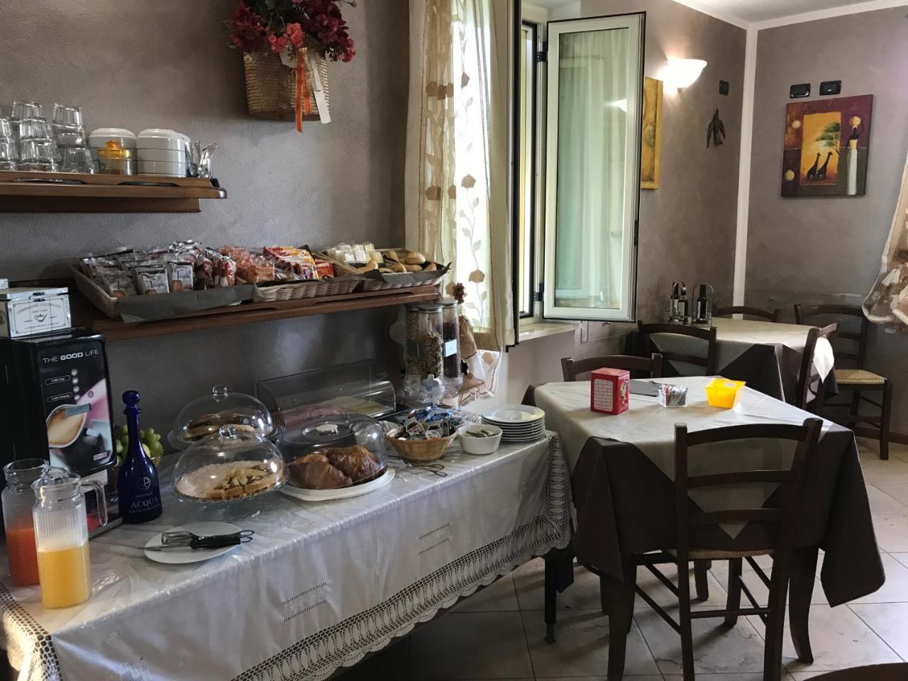 Albergo Quattro Pini San Martino della Battaglia Esterno foto